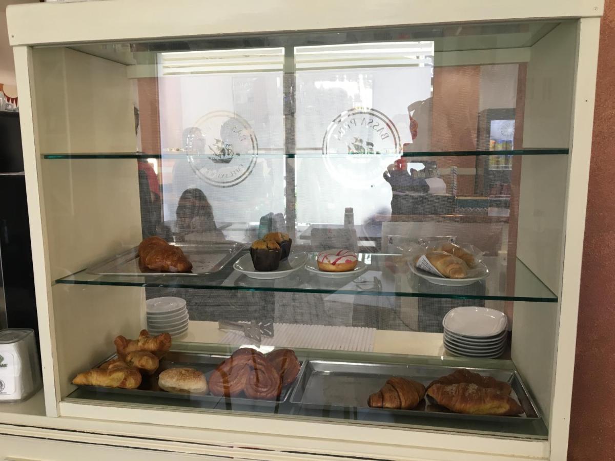 Bassa Prua Bed & Breakfast Palau Dış mekan fotoğraf