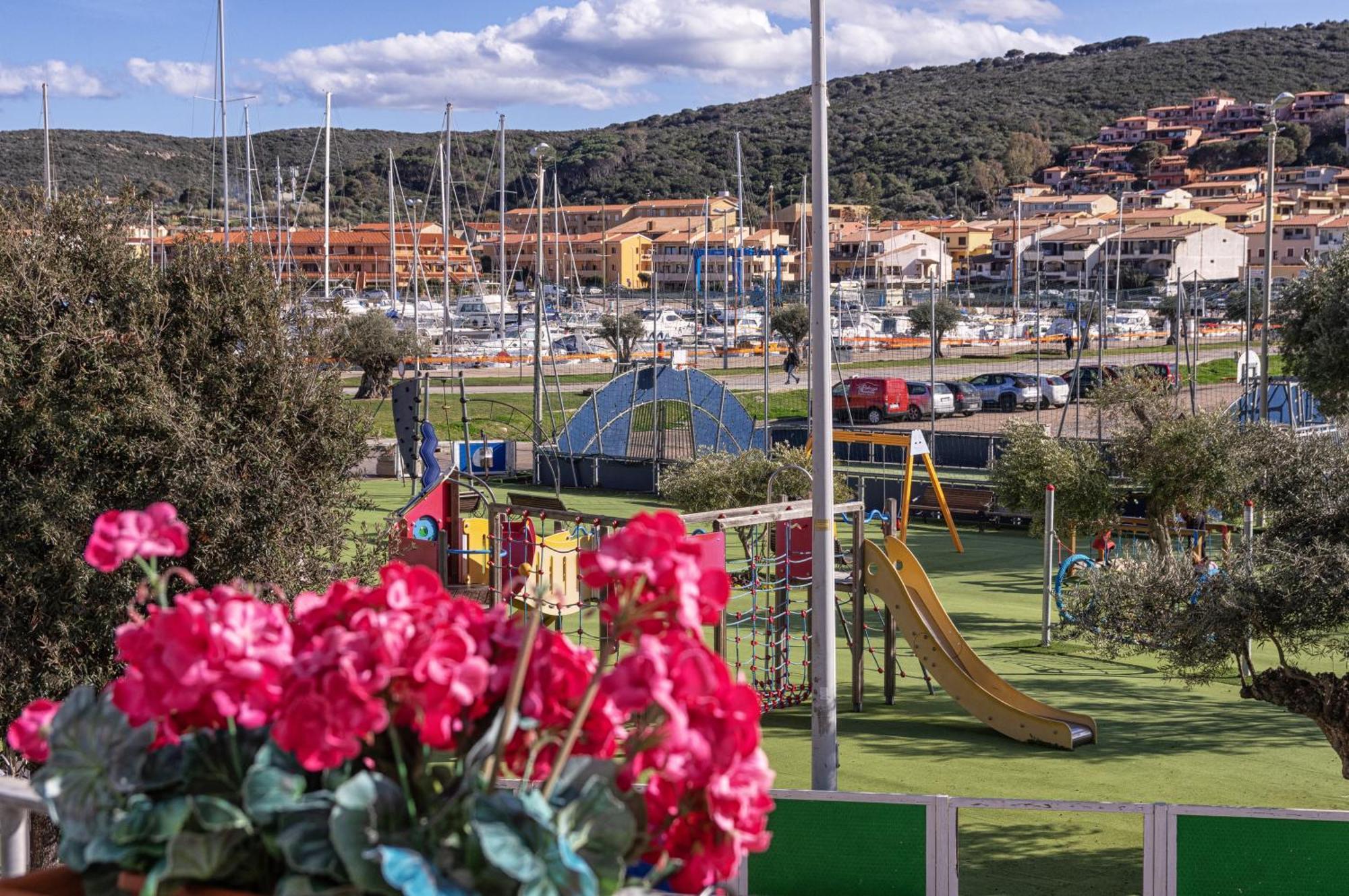 Bassa Prua Bed & Breakfast Palau Dış mekan fotoğraf